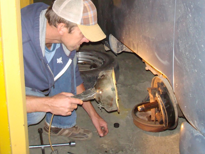 COL Wheel Cylinder